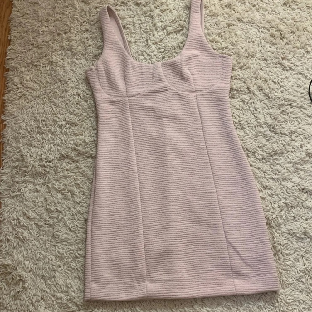 Pink bodycon dress
